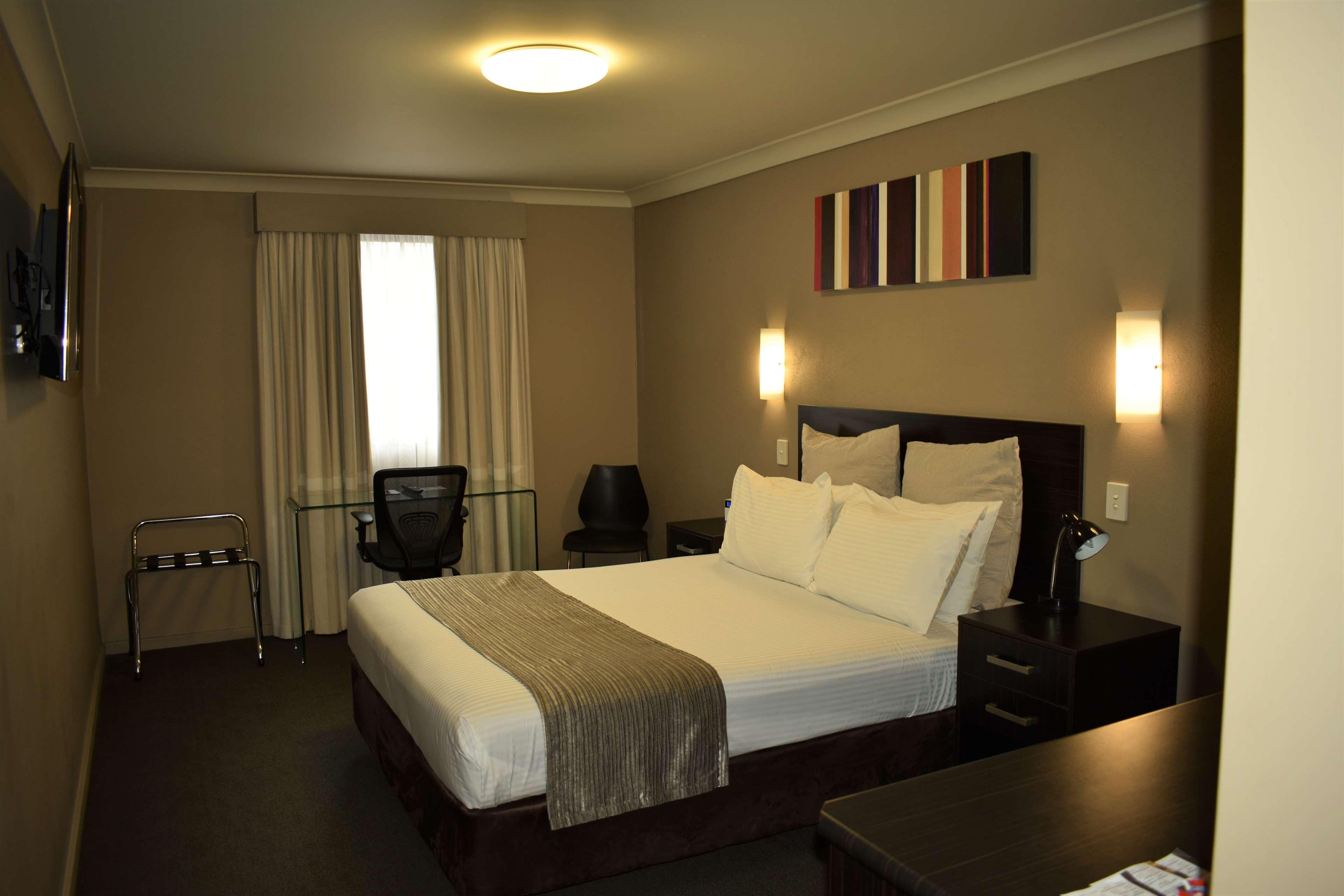 Best Western Blackbutt Inn New Lambton Екстер'єр фото