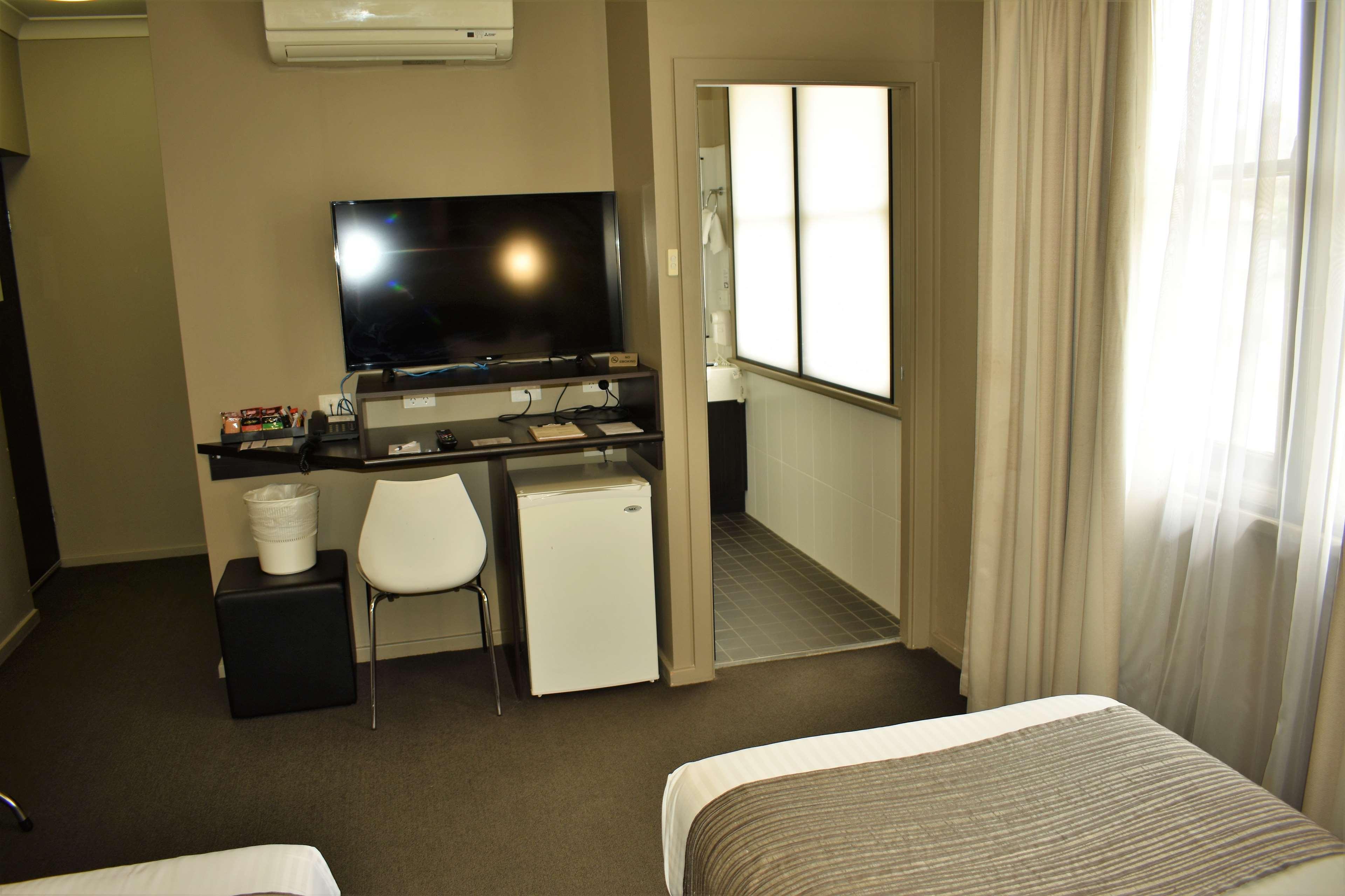 Best Western Blackbutt Inn New Lambton Екстер'єр фото