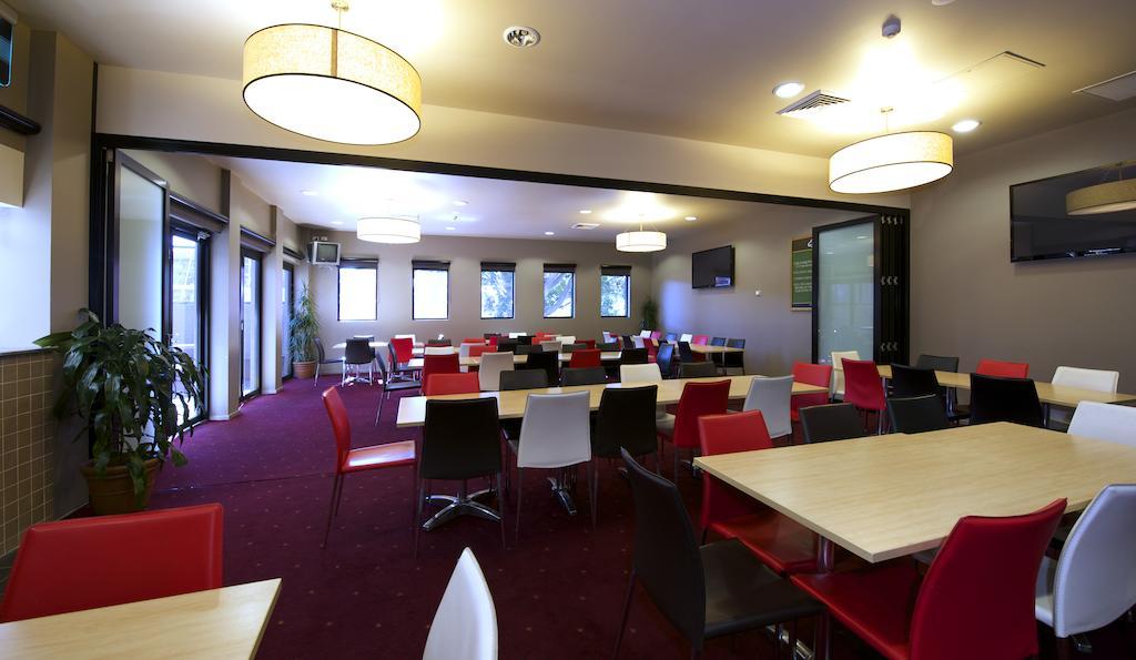 Best Western Blackbutt Inn New Lambton Екстер'єр фото
