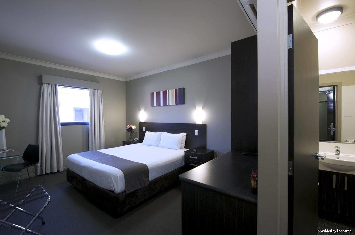 Best Western Blackbutt Inn New Lambton Екстер'єр фото